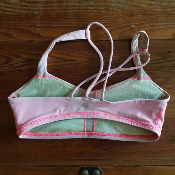 2 for $20 - Women's Lululemon FreeToBe Sports Bra - Picture 2 of 2
